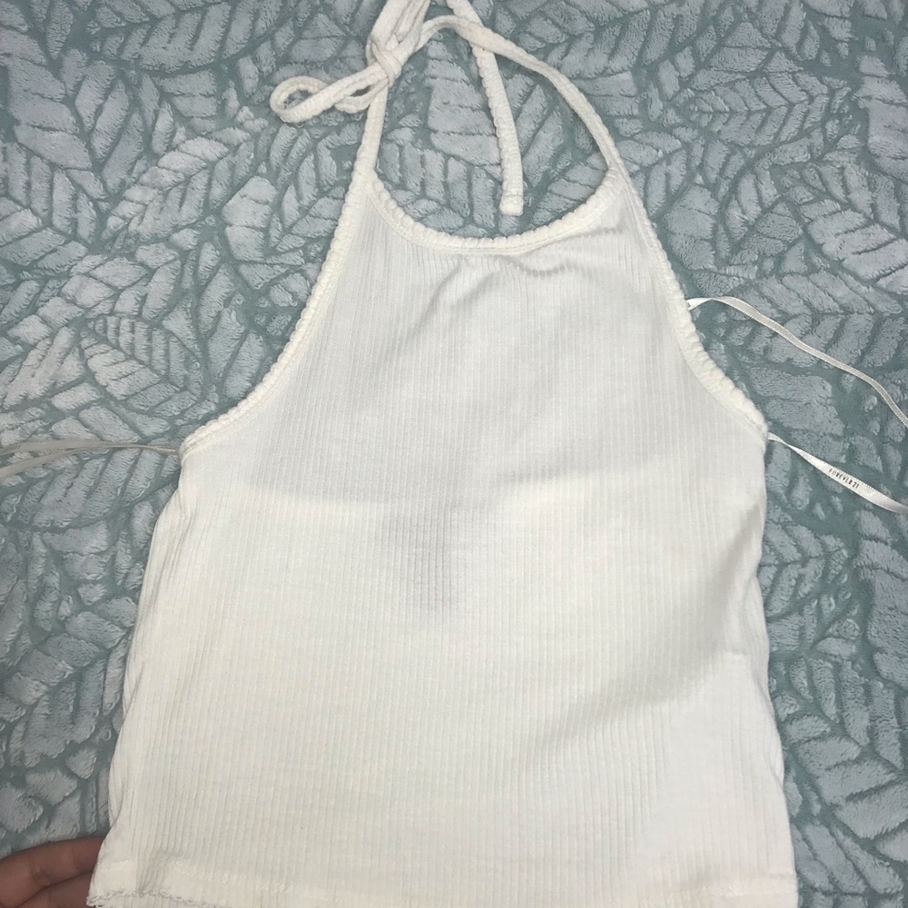 4 crop tops size  S/M